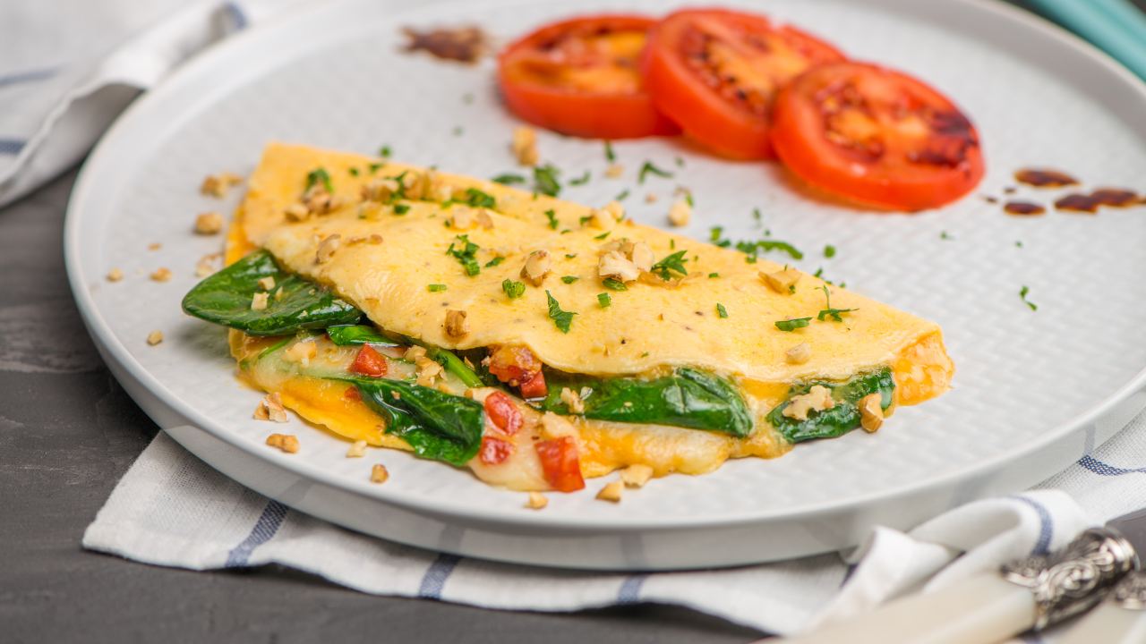 Foods that Build Muscle - high protein omelet ihop