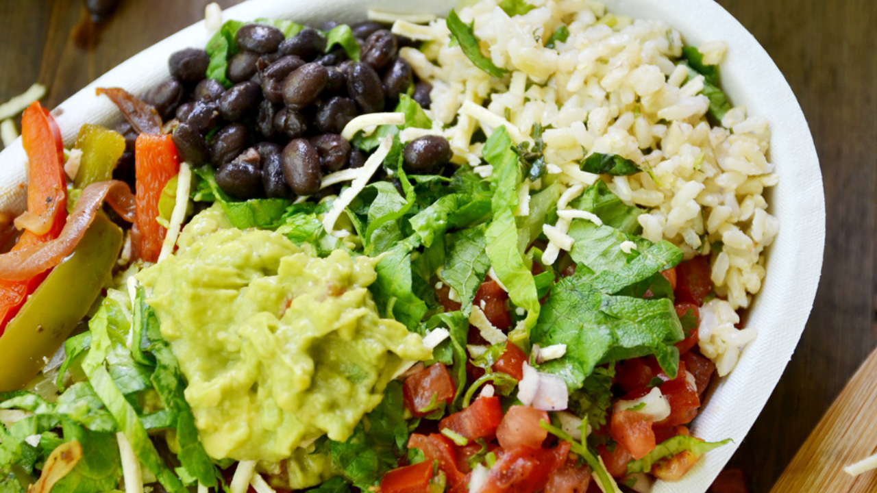 Foods that Build Muscle - protein chipotle burrito bowl